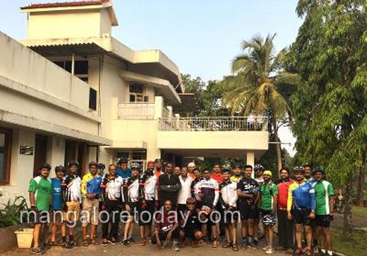 Cycling club 
